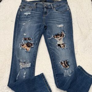 Judy Blue distressed Blue Jeans with Animal Print